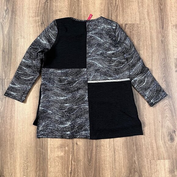 IC by Connie K Black Silver Mixed Media Tunic Top Sz S - Picture 8 of 12